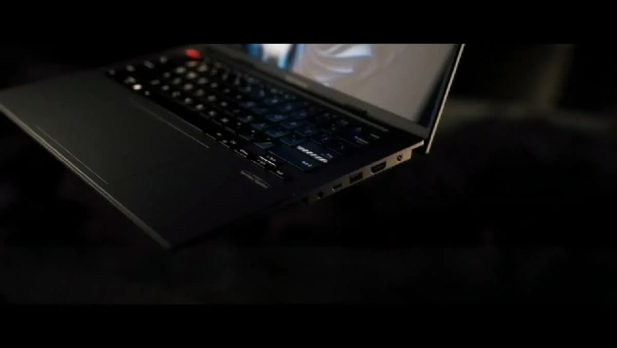 Asus Vivobook S14 — Concept / 2023