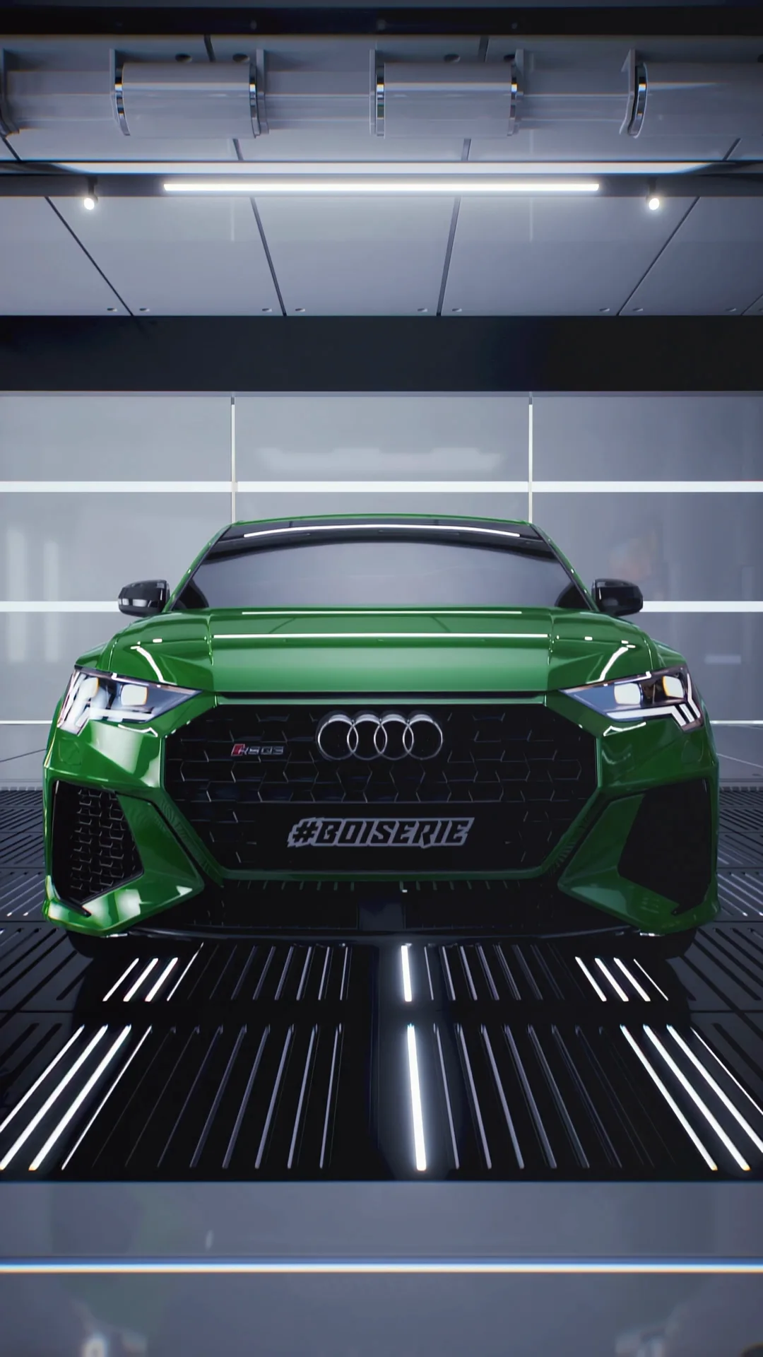 Audi RS verte de face dans un tunnel lumineux, plaque #BOISERIE.