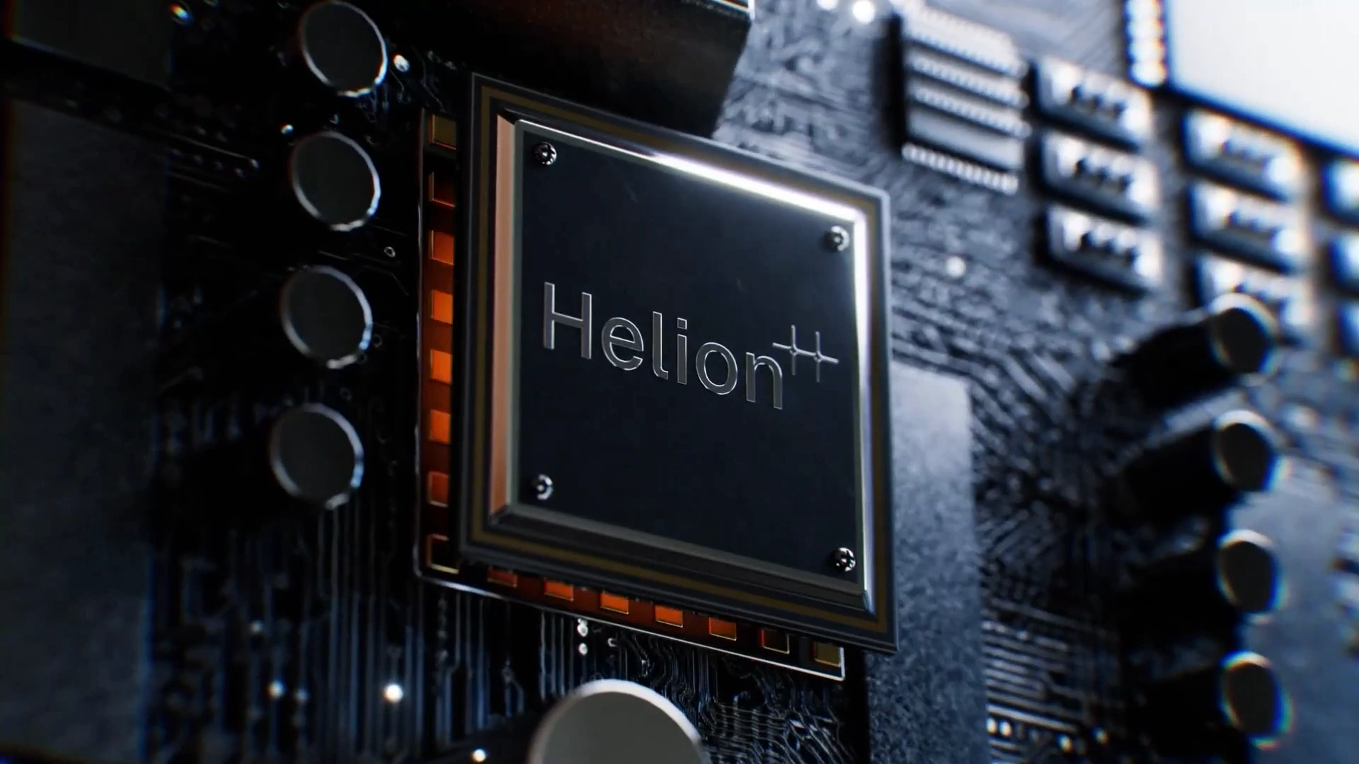 Puce Helion++ au milieu de composants électroniques.